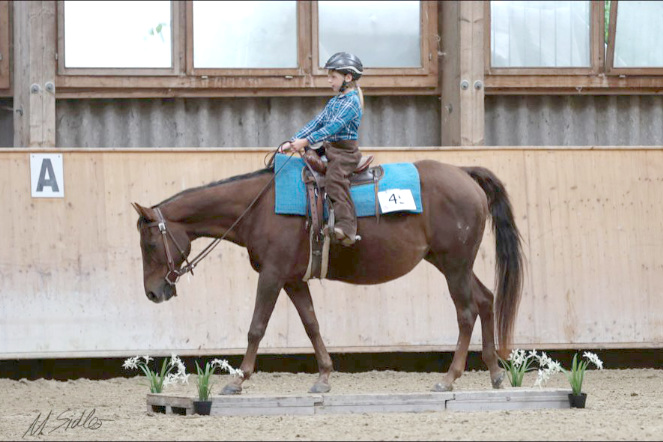 Tochter von Evelyn an einem Turnier